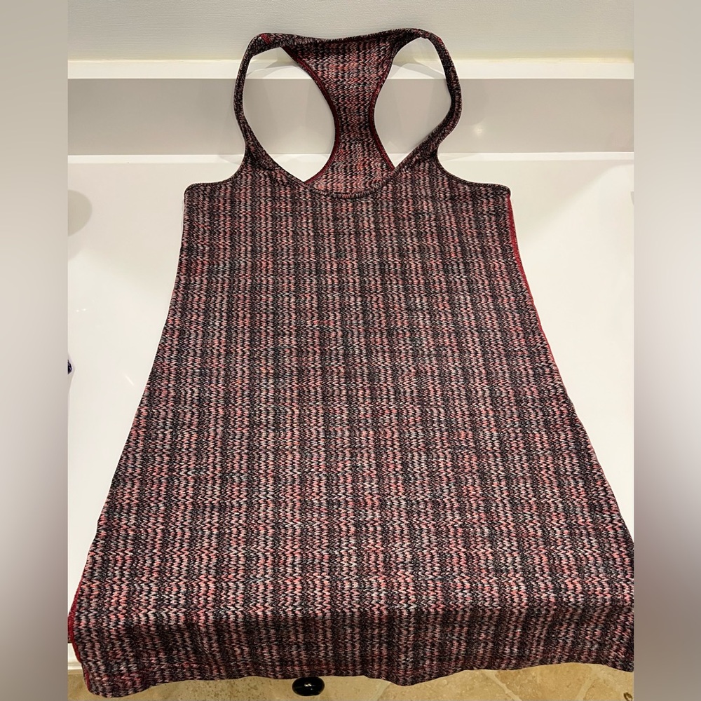 Brand new, never worn! “Lululemon” Printed Racerback tank!!!